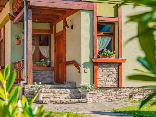 רוז'ומברוק Holiday Resort Svarny מראה חיצוני תמונה