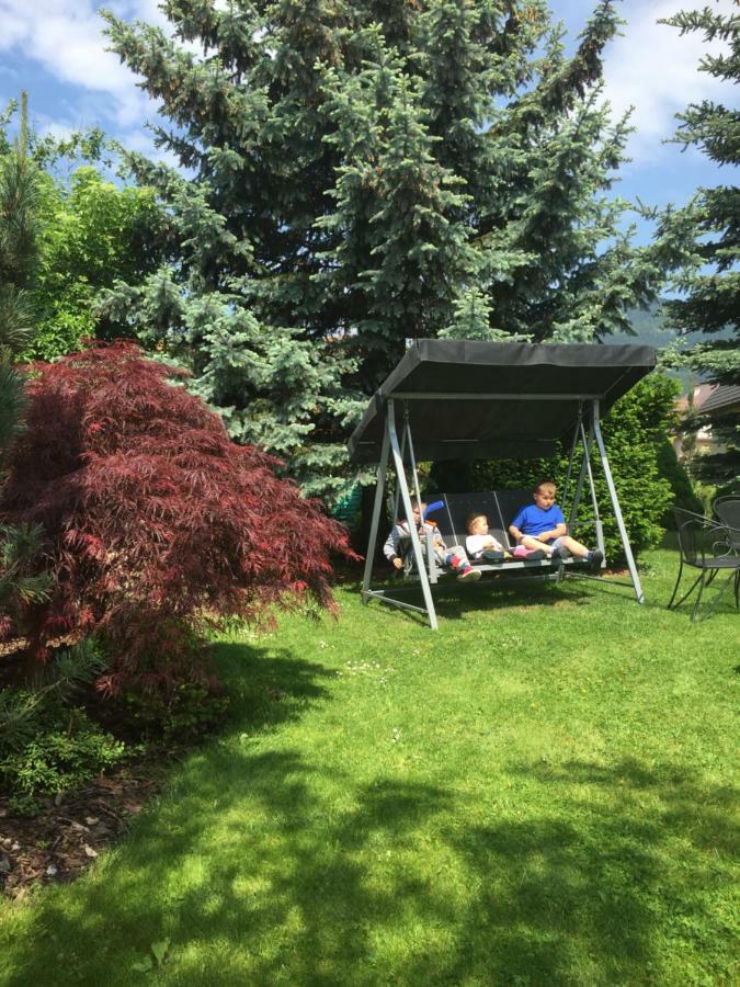 רוז'ומברוק Holiday Resort Svarny מראה חיצוני תמונה